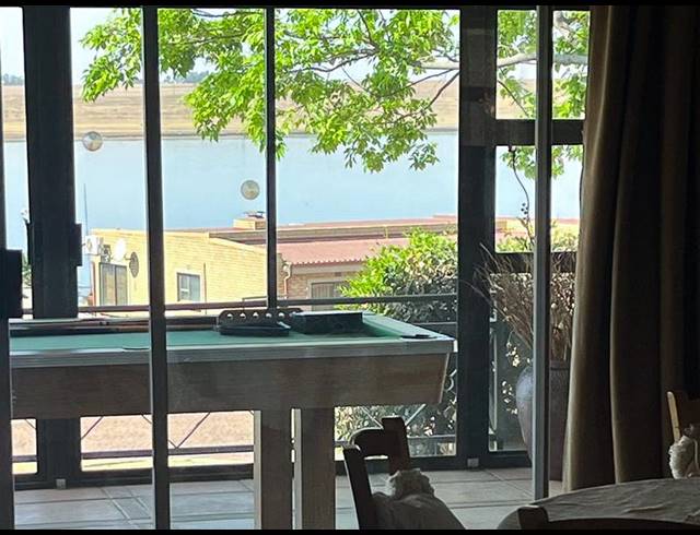 3 BEDROOM HOUSE FOR SALE IN BRONKHORST BAY